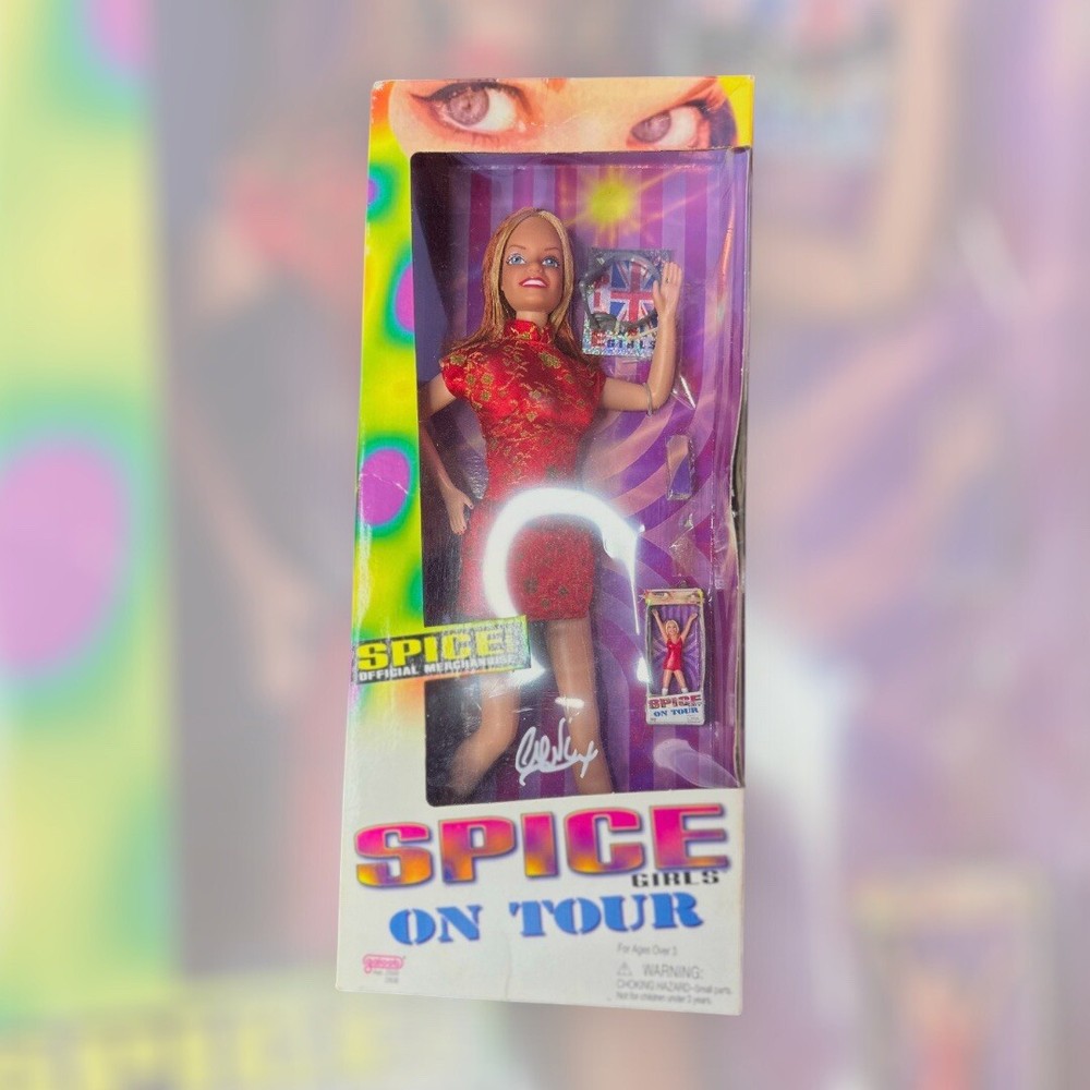 Vintage 1998 Mattel Ginger Spice Girls On Tour Geri Halliwell barbie doll