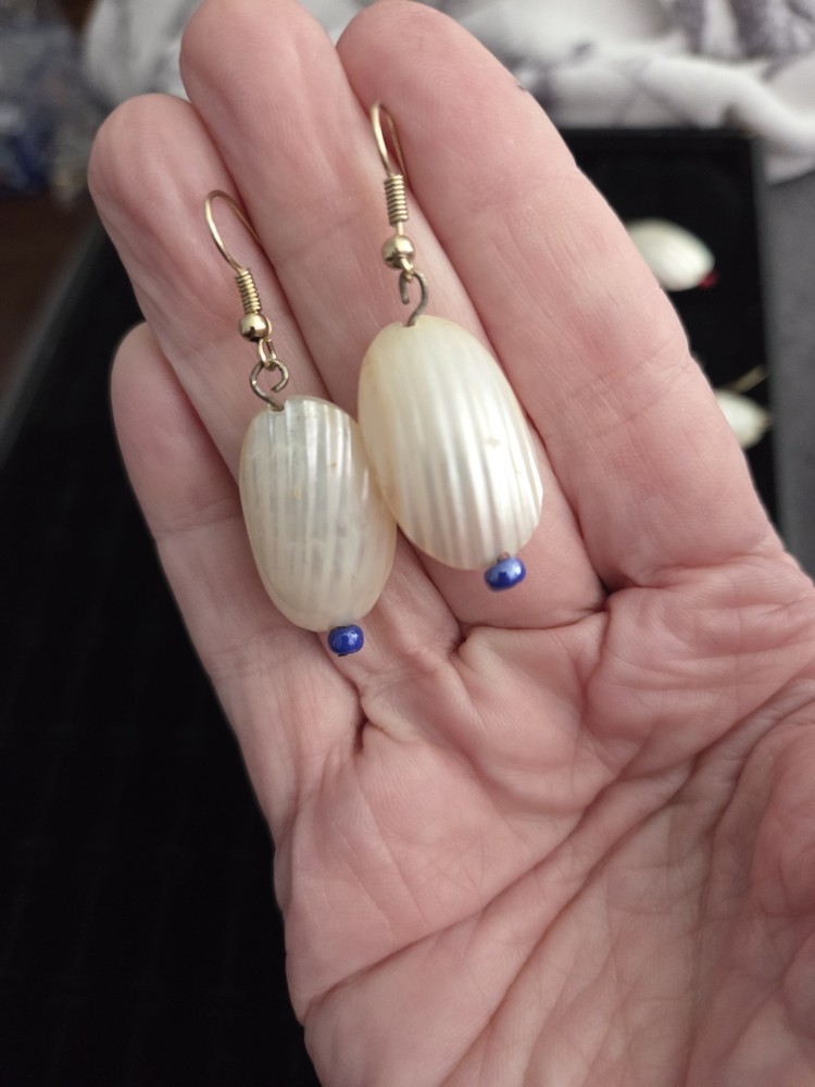 Vintage MOTHER OF PEARL Earrings Medium PUFFY Oval Pierced Dangles Blue