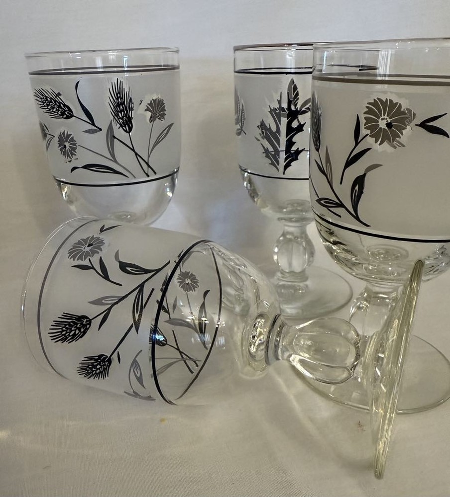 Vintage Libbey Silver Leaf Wheat Frosted Goblets Wine/Water Glasses Lot of 4