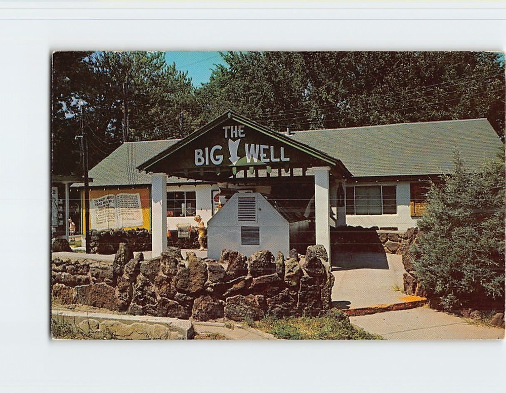 Postcard The Big Well Greensburg Kansas USA