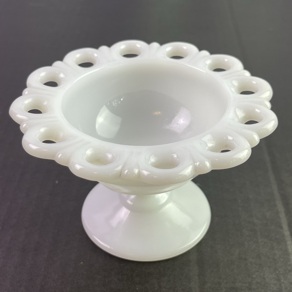 Vintage Anchor Hocking Old Colony Lace Edge Milk Glass Pedestal Candy Dish