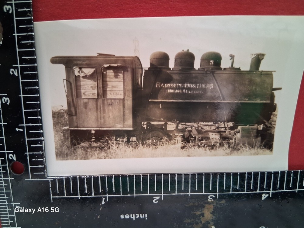 ROBERTS BROTHERS RAILROAD 0-4-0T LOCOMOTIVE #3 PHOTO CHICAGO IL 1940's