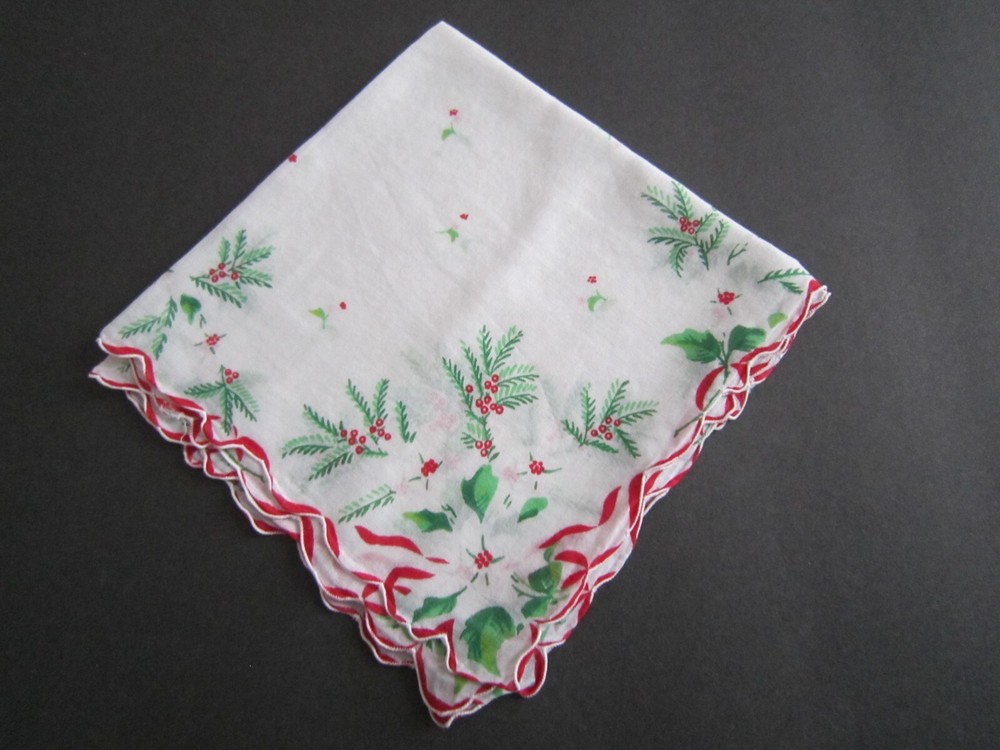Vintage Cotton Sprigs of Holly CHRISTMAS PRINT HANDKERCHIEF HANKIE c1950-60's