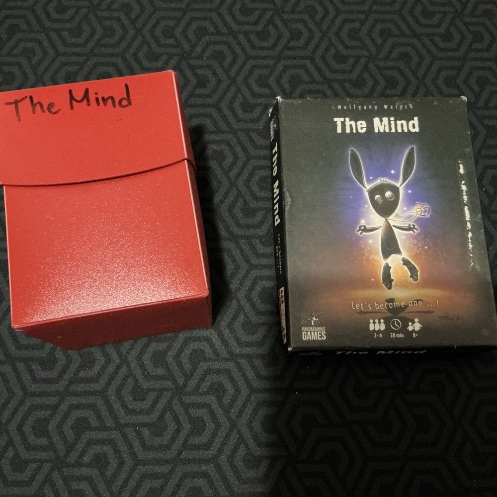 Panda Saurus Games The Mind Card Board Game w/extras