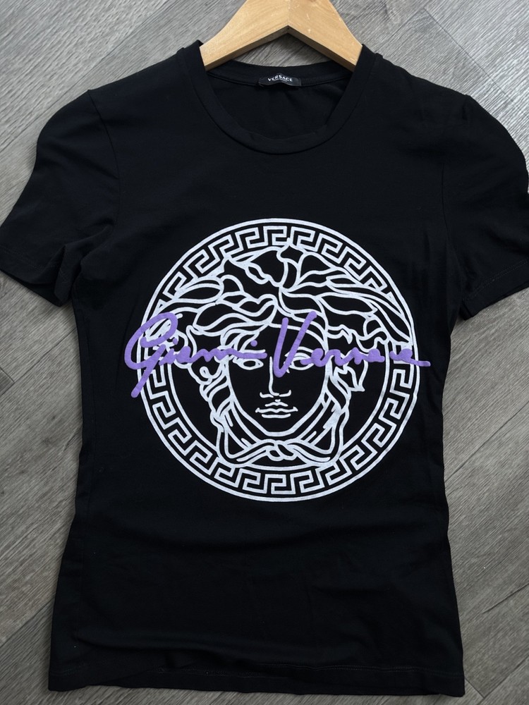 Gianni Versace Signature Medusa Logo T-Shirt Black Women's