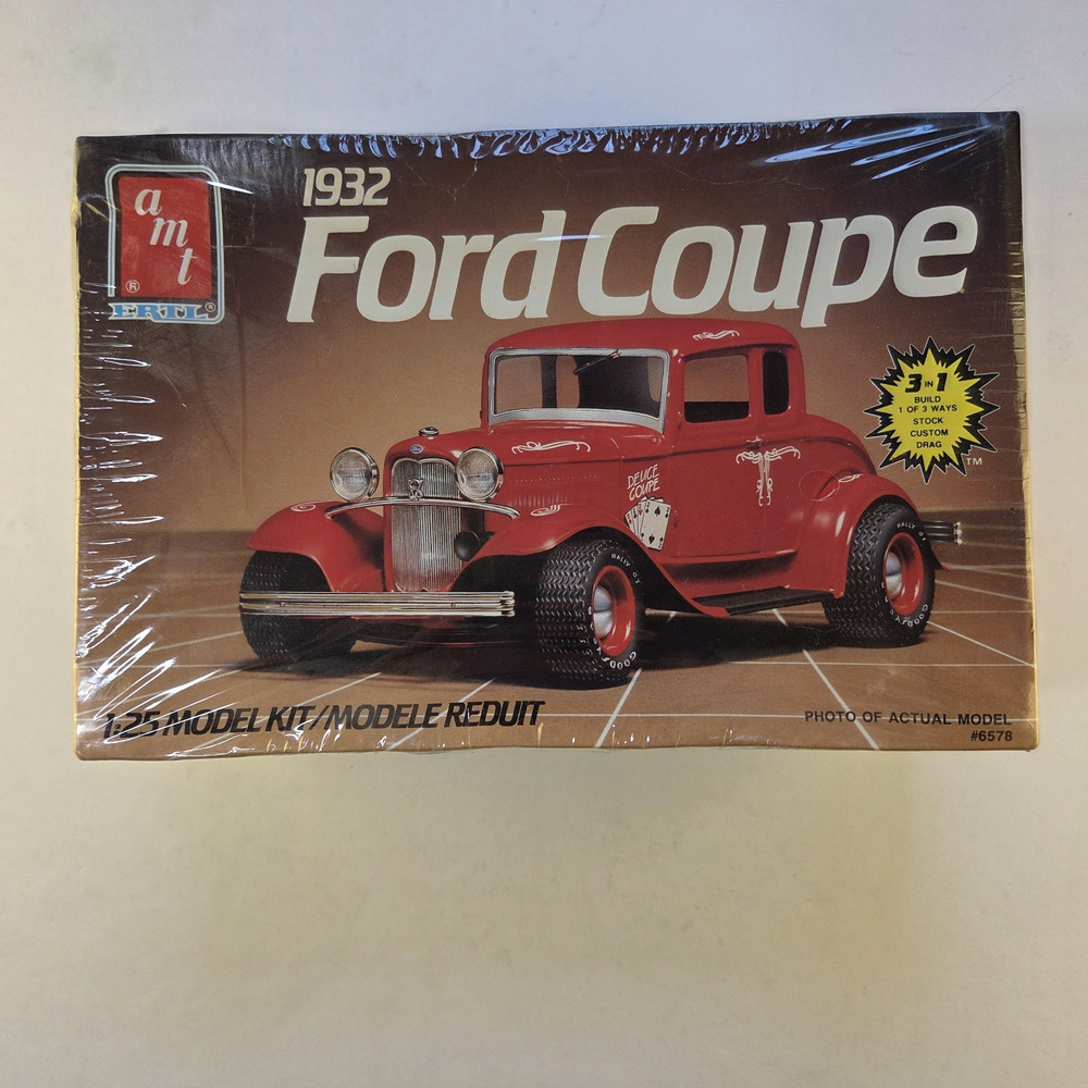 1932 Ford Coupe AMT 1:25 Build 3 Ways In Factory Sealed Box