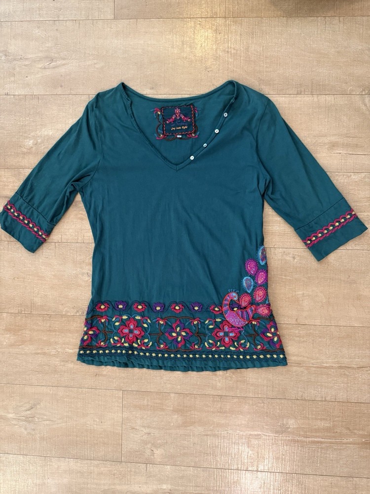 Johnny Was embroidered V-Neck tee teal green peacock design boho chic size xl