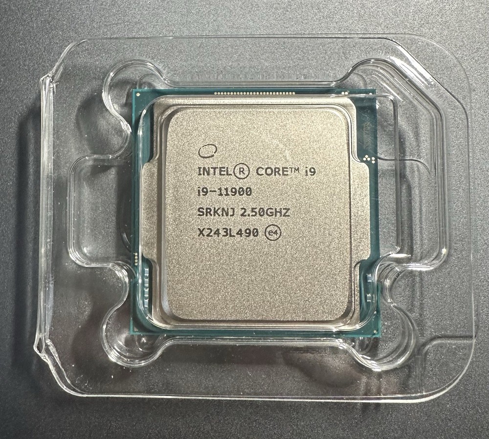 Intel Core i9-11900 - 2.5 GHz - 8-Core - LGA-1200 Processor. -Open Box-.