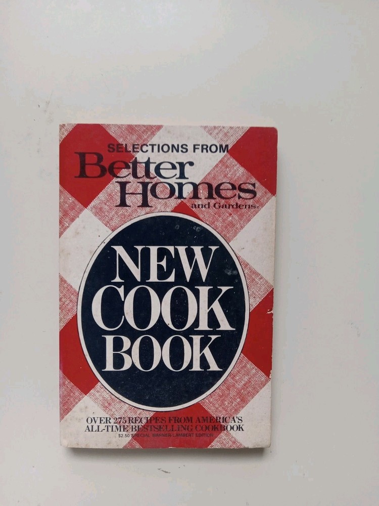 VTG 1983 Pocket size Paper Back Better Homes And Garden Cookbook