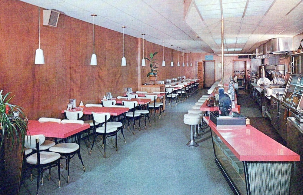 Sportsman Restaurant And Cocktail Lounge Cleveland Ohio Postcard