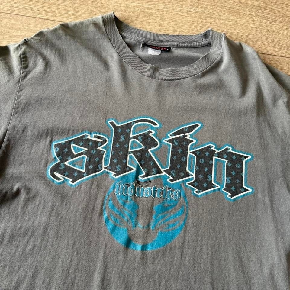Vintage 90s Y2K Skin Industries T Shirt Size L Grey Faded Distressed Thrashed