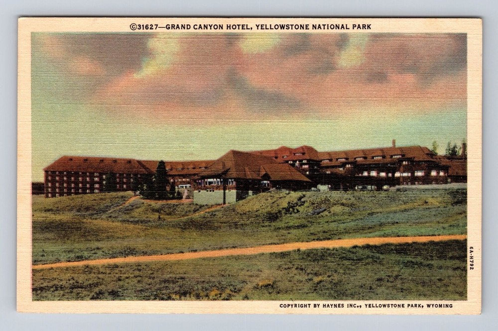 Yellowstone National Park-Grand Canyon Hotel, Antique, Vintage Souvenir Postcard