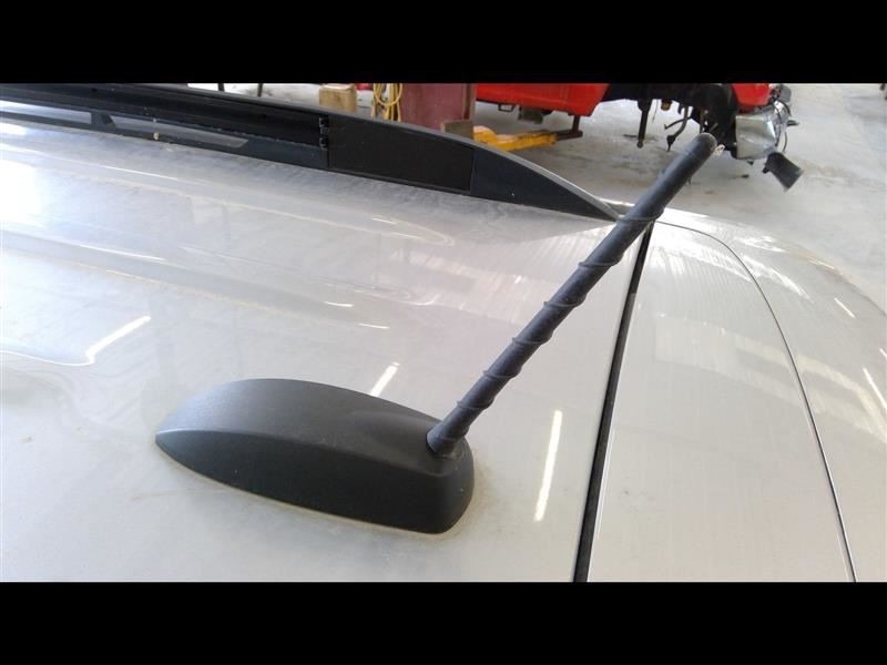 2016 Chevy Equinox Antenna OEM 383348 Replacement