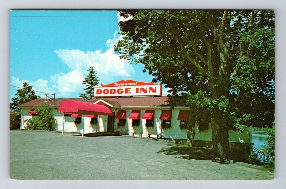 North Edgecomb ME-Maine, Dodge Inn, Scenic, Vintage Postcard