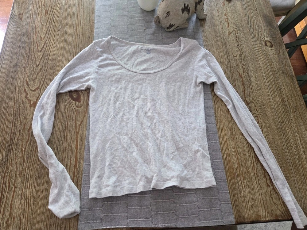 Brandy Melville Women's Long Sleeve Grey Top- One Size