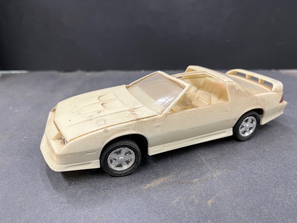 C13 #3 Chevy Camaro built car model 1/25 McM.