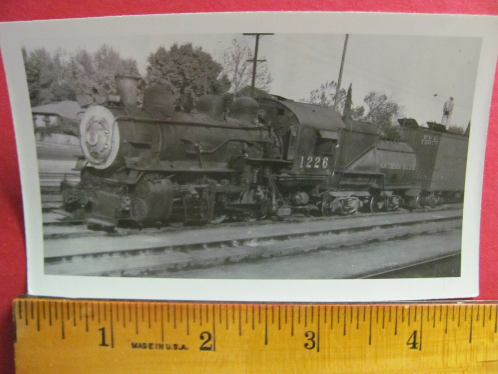 Southern Pacific Railroad 0-6-0 Steam Locomotive #1226 Photo Sp Rr California