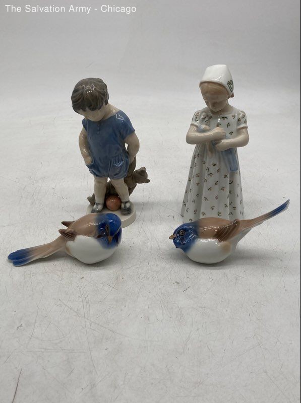 Multicolor Porcelain Boy Girl And 2 Birds Home Decorative Figurines Lot Of 4