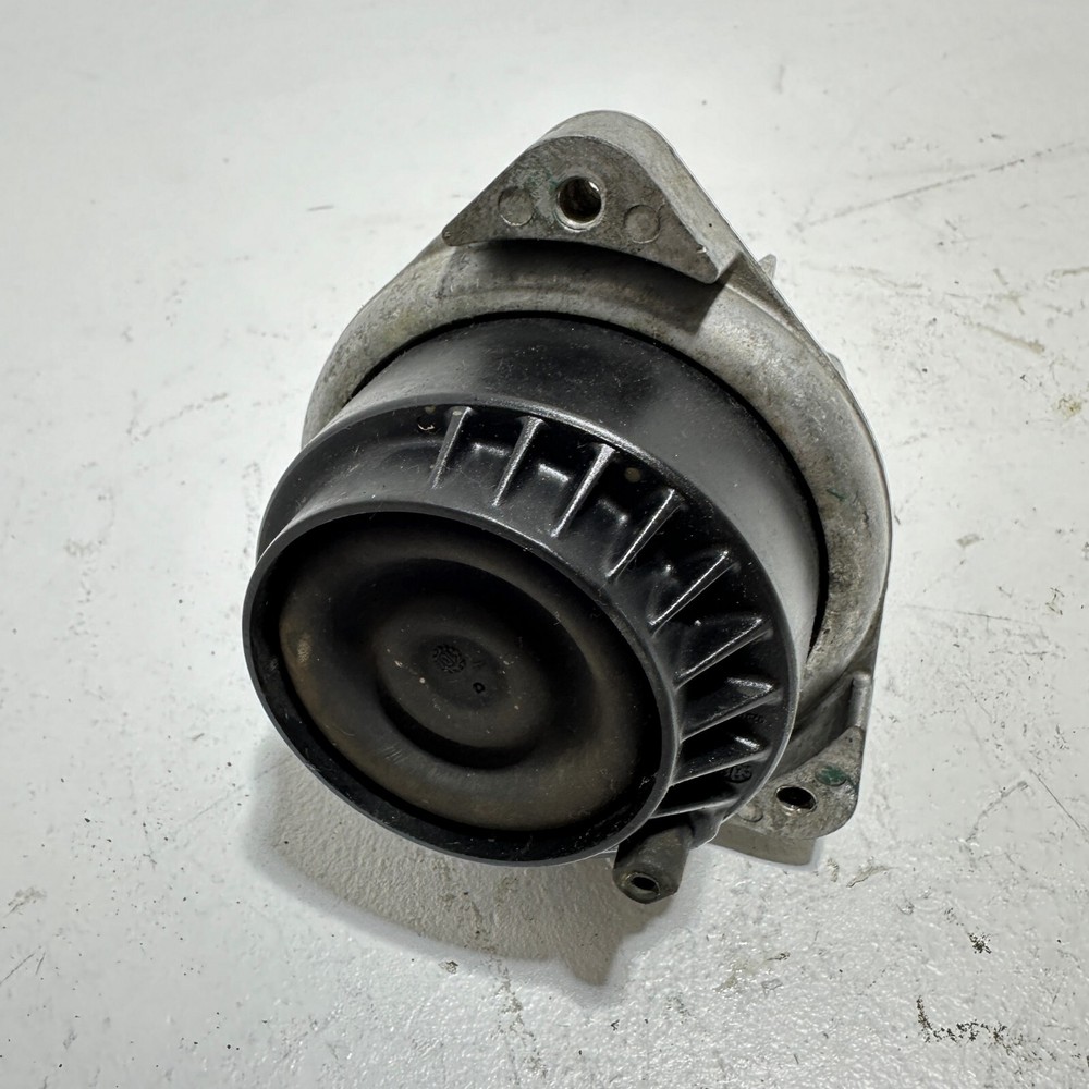 OEM RIGHT PASSENGER SIDE ENGINE MOUNT SUPPORT BMW 650 GRAN COUPE 4.4L 2013-2019