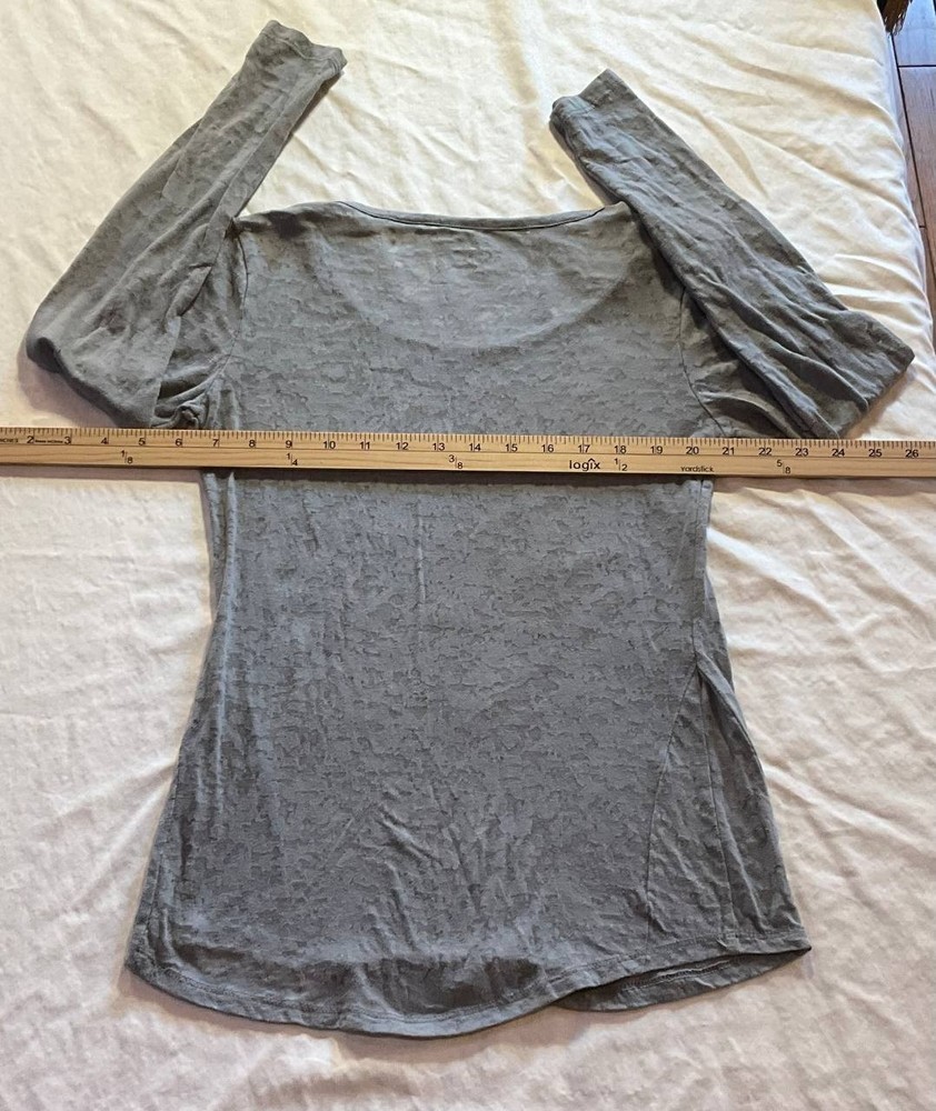 Mudd Womens Sheer Lace Long Sleeve Top Shirt Gray Medium Scoop Neck Casual