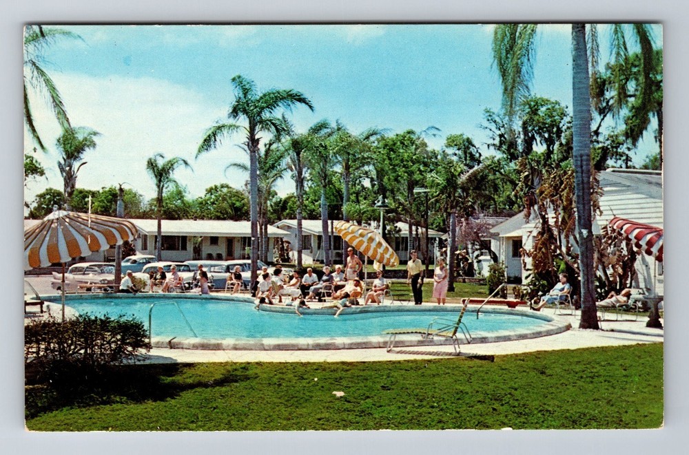 St. Petersburg, FL-Florida, Cocoanut Grove Motel, Advertising Vintage Postcard