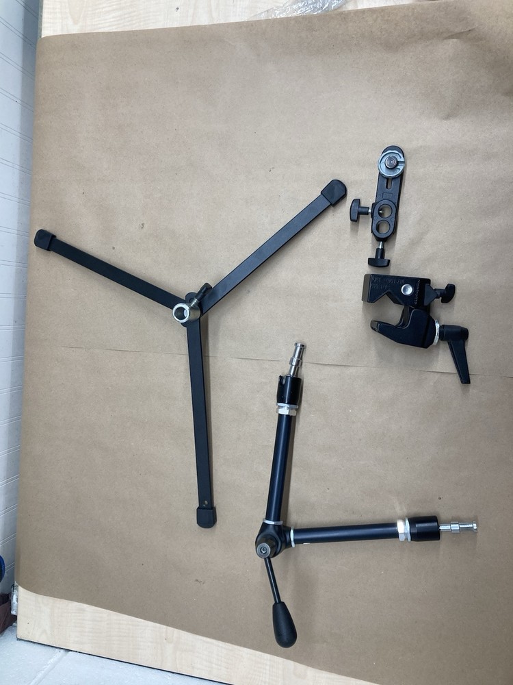 Manfrotto 143 Magic Arm, Super Clamp, Camera Bracket Mount, 3 Leg Support