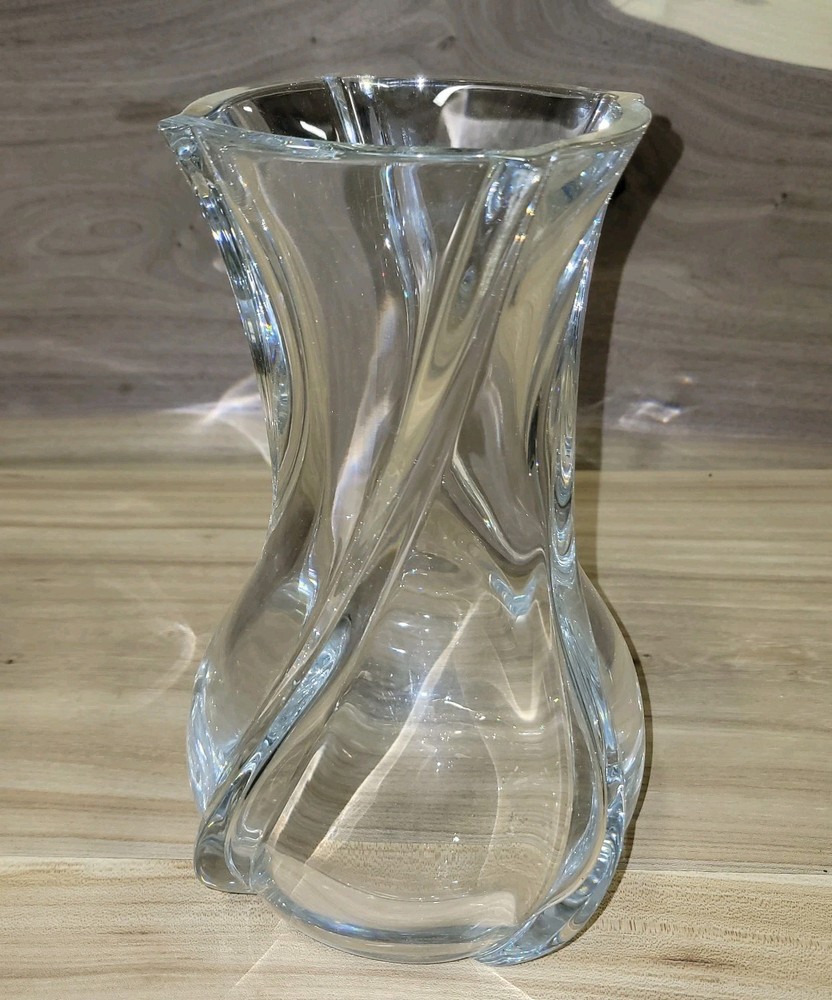 Baccarat Art Crystal Serpentine Swirl Vase 10” Signed France Vintage