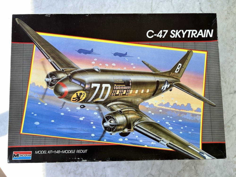 Monogram 1/48 C-47 Skytrain WW2 Transport Model Kit #5607, NIB