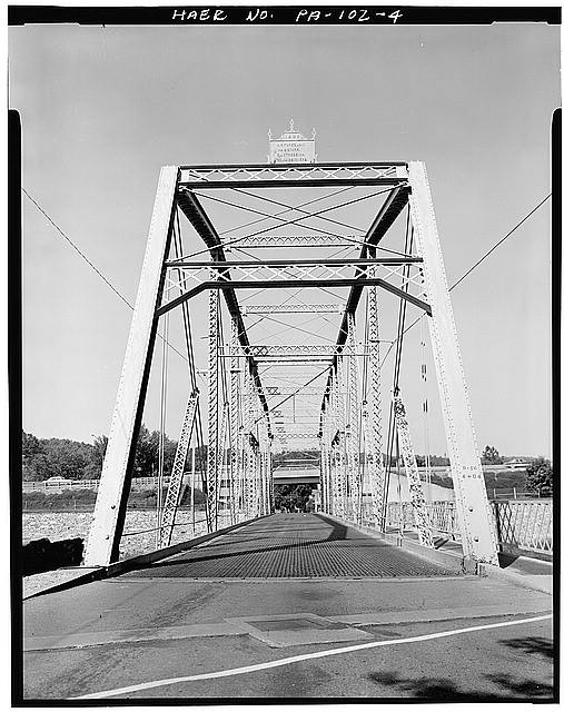 4. EAST PORTAL, LOOKING WEST - Memorial Avenue Bridge, Spanning Lycoming Creek,