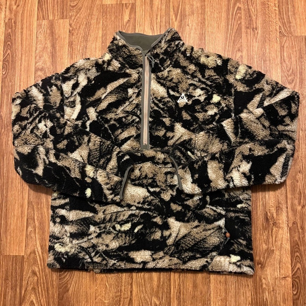 Nike ACG Therma-FIT ADV Fleece Jacket Women Medium Camouflage Pullover