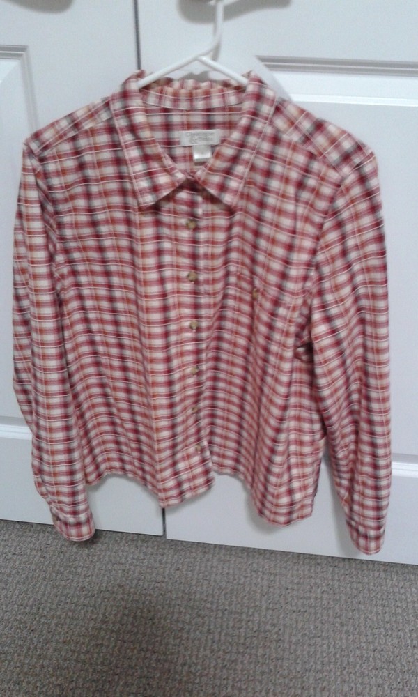 Ladies Christopher And Banks Red Plaid Button Front Shirt