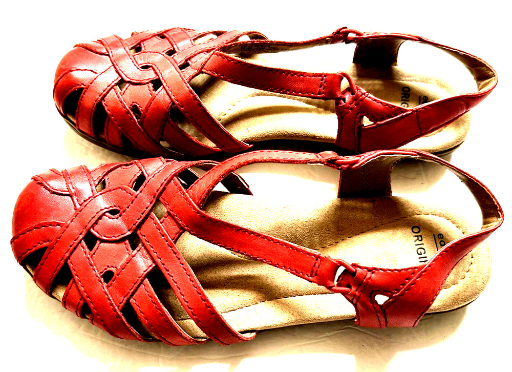 Earth ORIGINS Red Strappy Leather Slingback Style Women's Size 6.5 Sandals