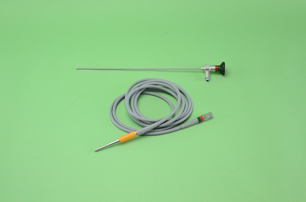 Karl Storz 27005BA Telescope 30°, 4 mm, 30 cm  & 495ND Fiberoptic Cable MRG10601