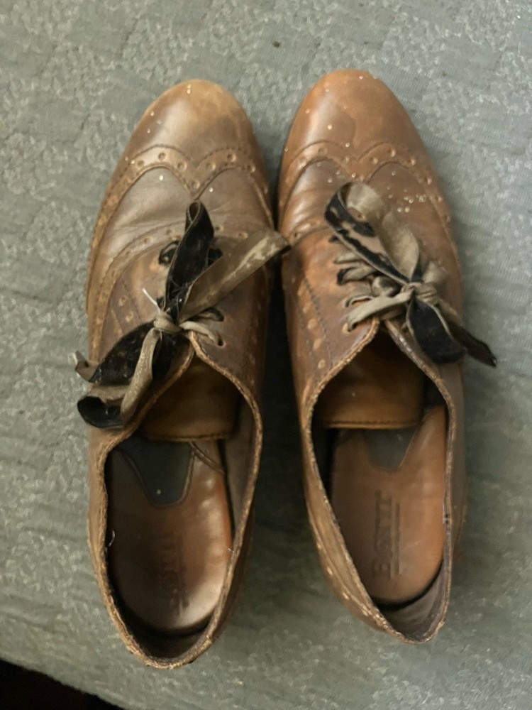 Womens Born leather Oxfords Lace Up shoes With Velvet Laces Size 7