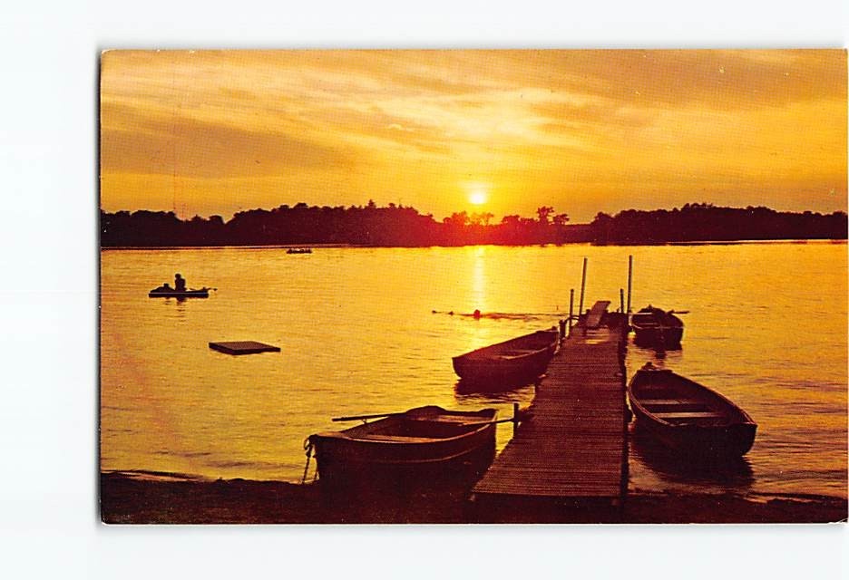 Postcard Pier Boats Sunset Lake Landscape Scenery