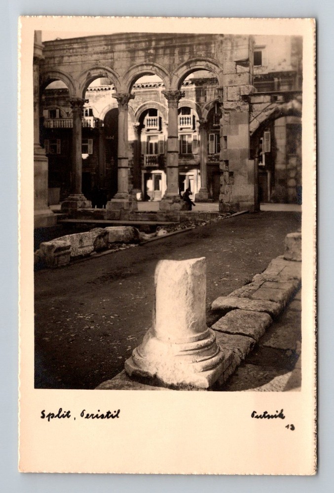 Croatia- Split Peristil Central Square Postal Old Card View PC Vintage Postcard