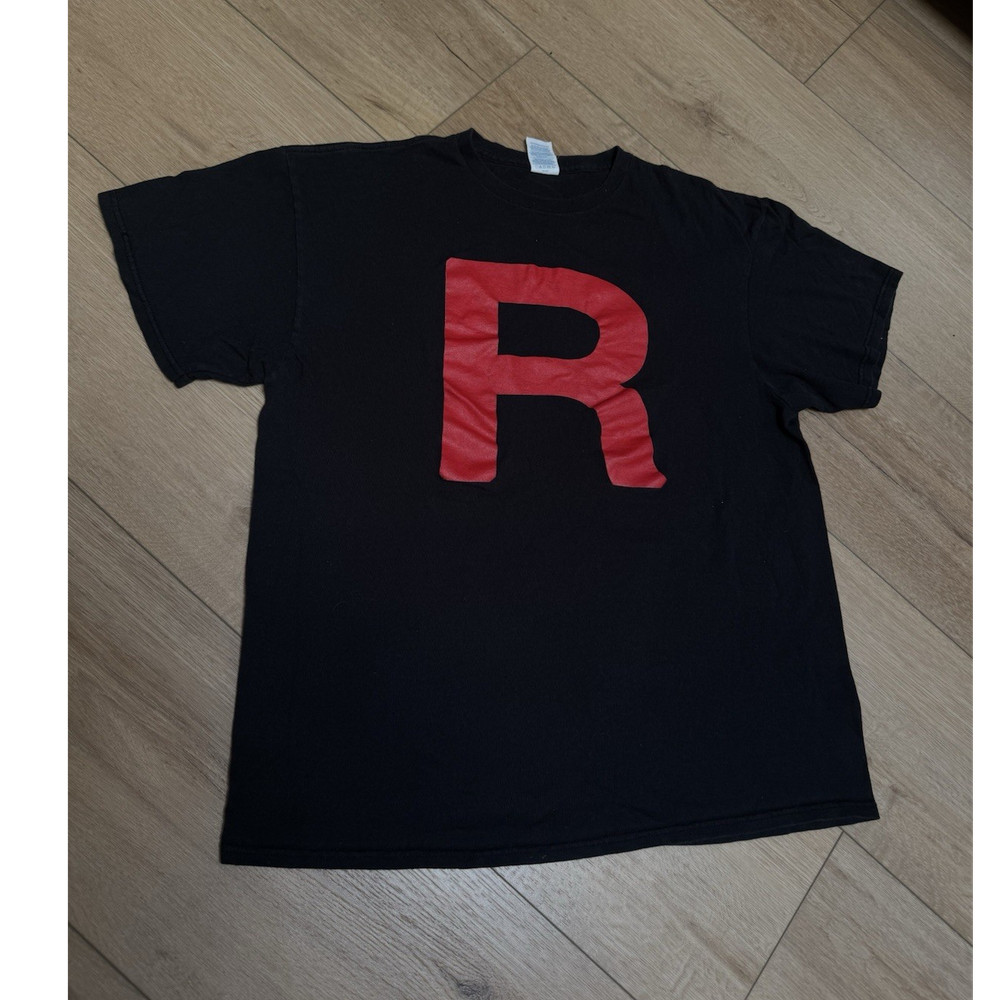 Delta Pro Weight Men's XL Black Graphic T-Shirt Red R Logo Crew Neck