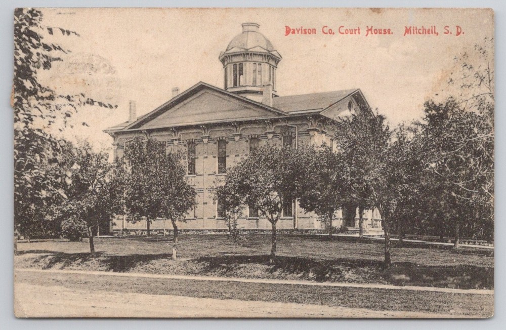 1910 Mitchell SD Davison County Court House South Dakota Postcard Posted