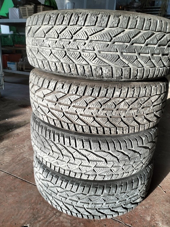 Tyres No 4 205 60 R16 96H Tigar 2819 M+S 80 - 70%