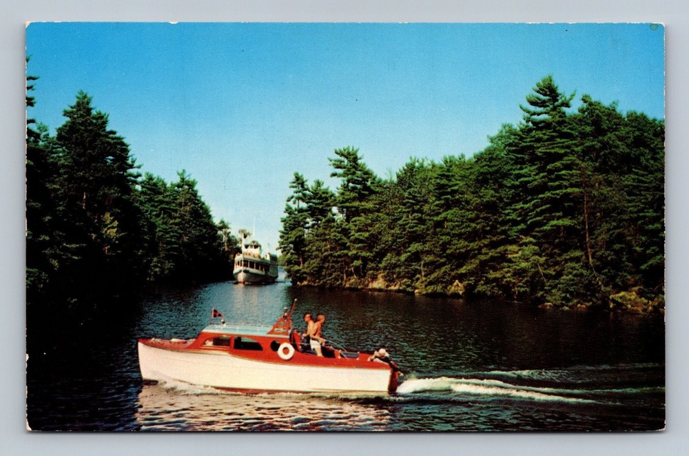 Vintage Paradise Bay Lake George NY Postcard MV Mohican Boat Scene