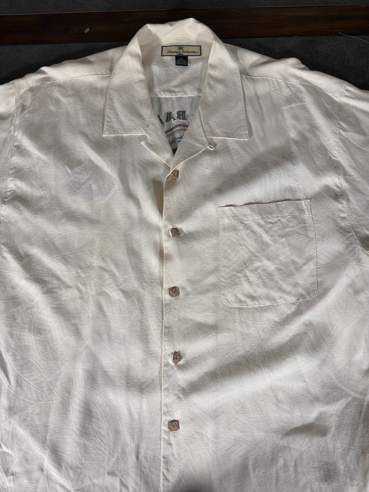 Men's Tommy Bahama Silk Camp Shirt Embroidered Paradise XL (fits bigger)