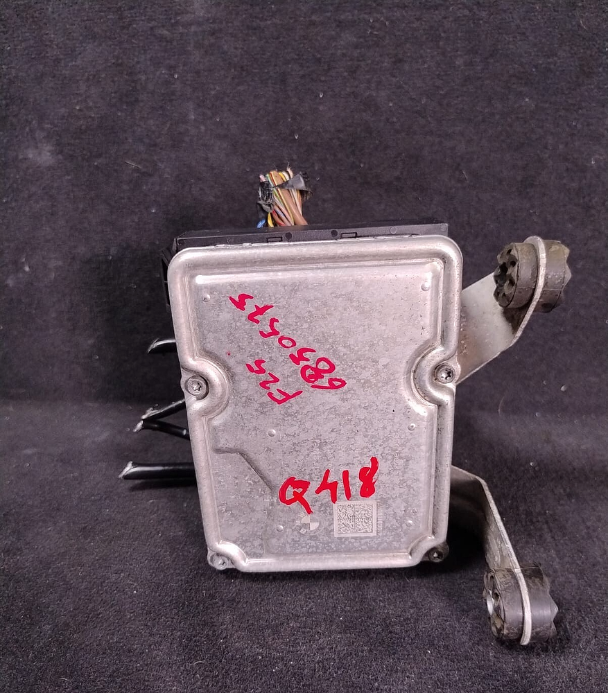 BMW X3 F25 Anti-lock Braking System Hydraulic Unit Master Block Genuine 6850574