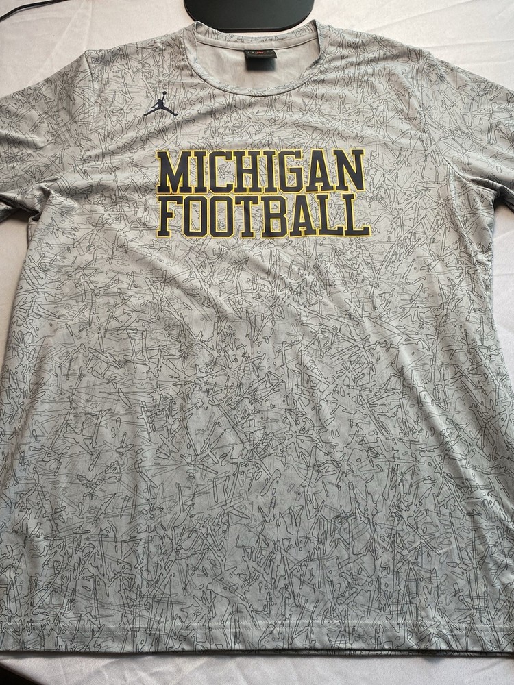 Nike Jordan Brand Michigan Wolverines Football Graphic T-Shirt Grey Men's Large