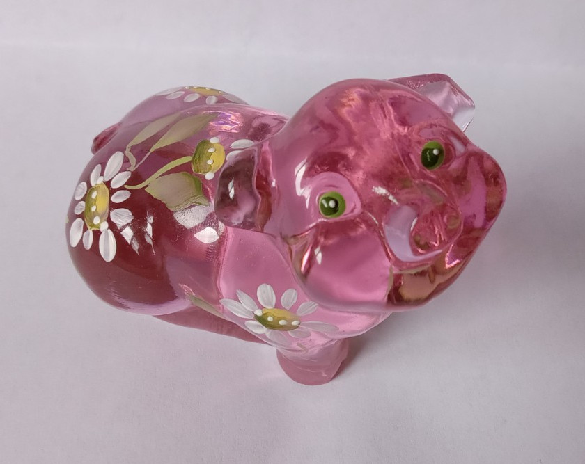 Fenton Art Glass Pink Pig with Hand-Painted Daisies Signed A. Van Zile