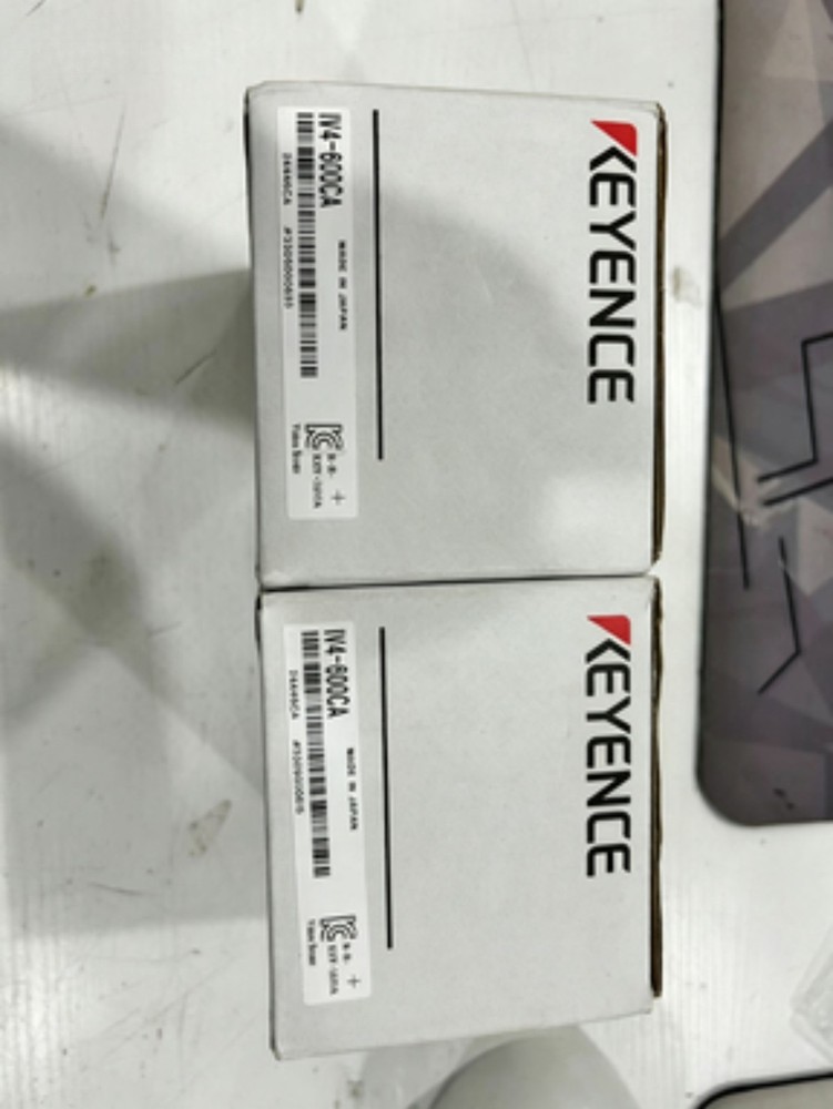 1PCS NEW Keyence IV4-600CA visual recognition sensor IV4600CA