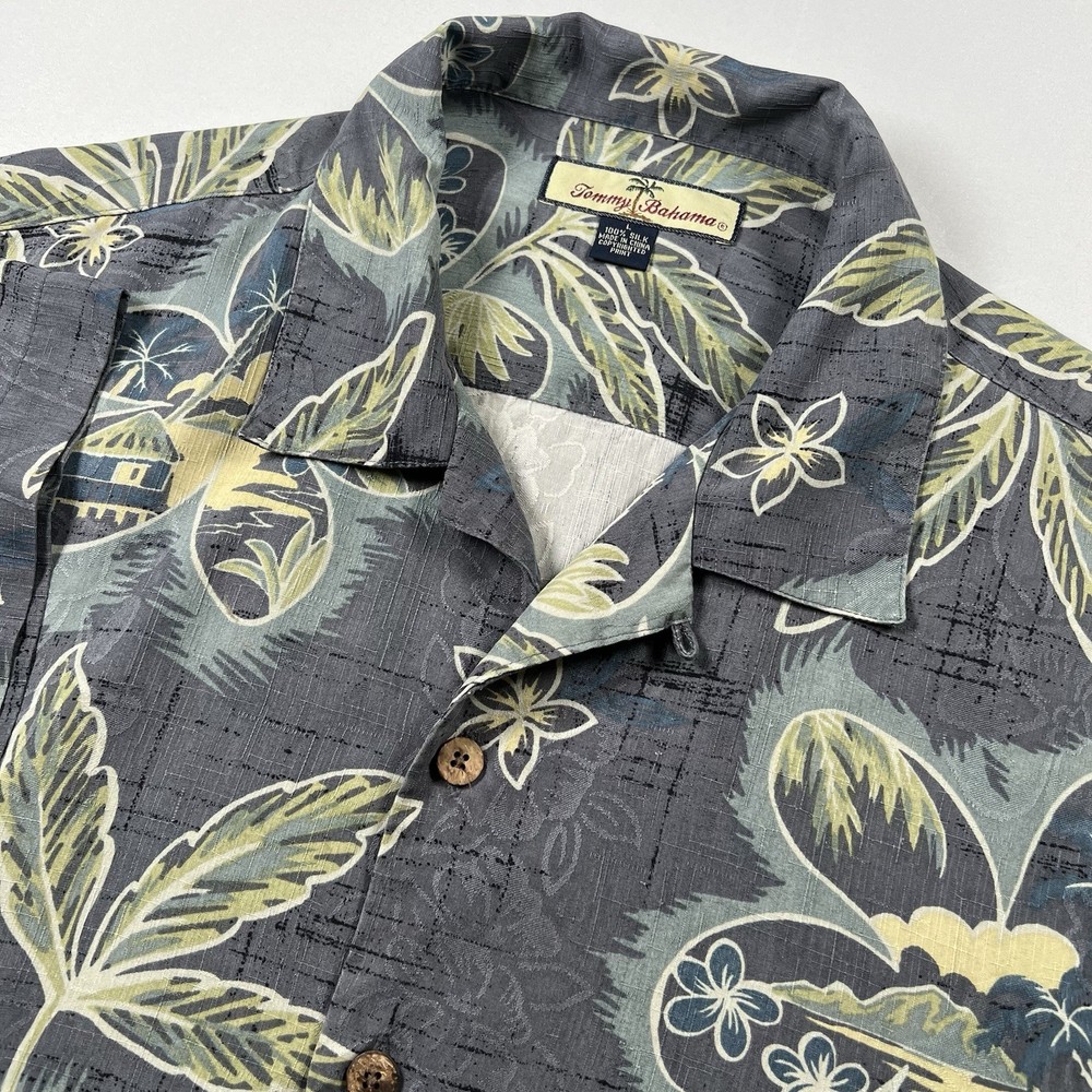 Tommy Bahama Men’s 100% Silk Hawaiian Button Up Shirt Sz L Gray Floral Tropical