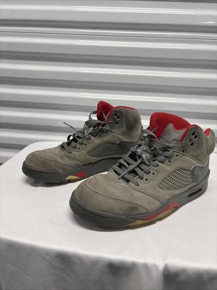 Nike Air Jordan 5 Retro “Camo” Dark Stucco/ Red Shoes 136027-051 Men’s Size 11
