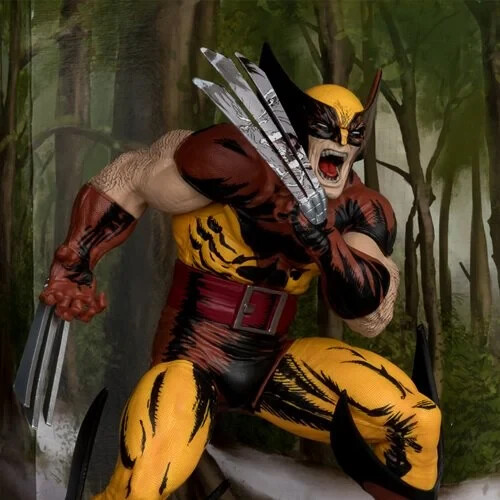 Marvel Wolverine Posed Figure with Scene [The Incredible Hulk #340]
