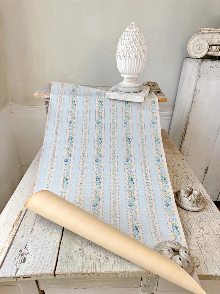 1yd Vintage American Wallpaper c1940 Blue Floral Stripe Farmhouse Shabby Countr