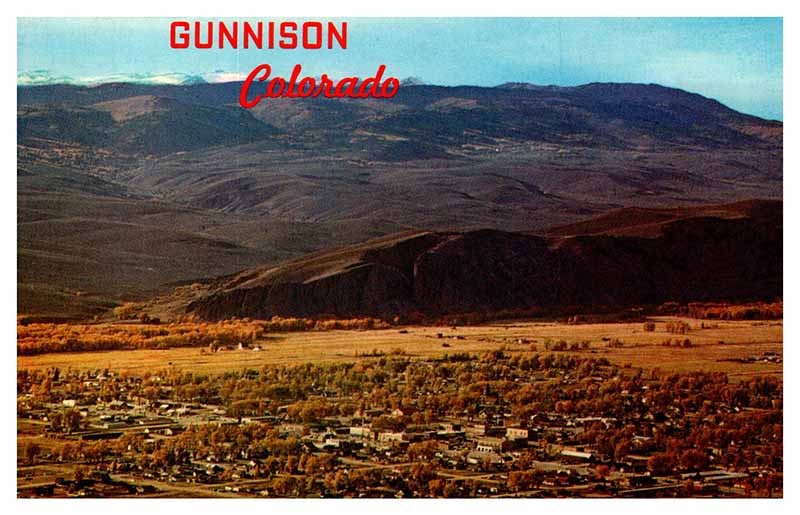 Postcard AERIAL VIEW SCENE Gunnison Colorado CO m/09 AS3248